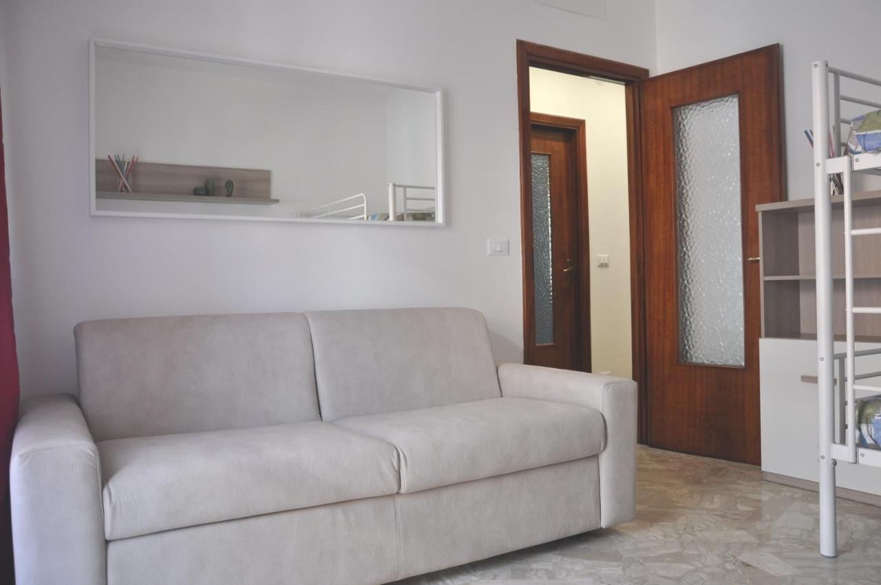 Viale Repubblica 307 6 Apartment Pietra Ligure Exterior photo
